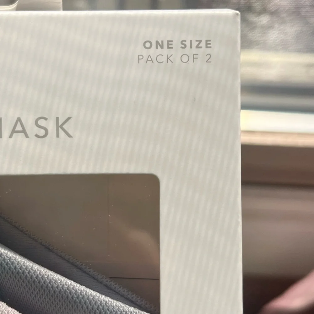 NWT Athleta Blue & Purple Athletic Masks